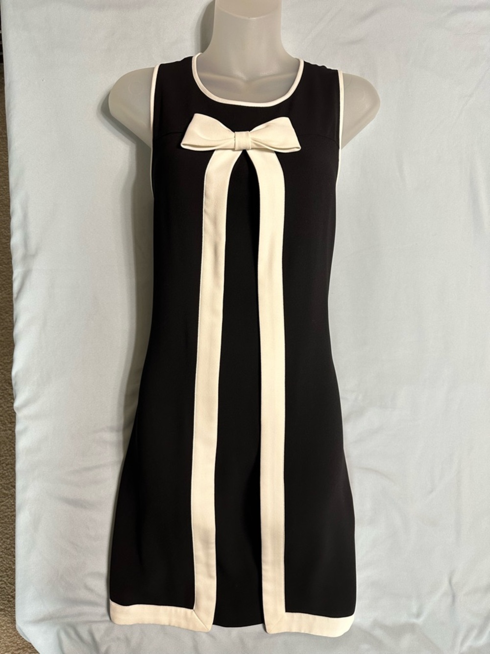 CeCe by Cynthia Steffe Molly sleeveless Bow dress size 8P
